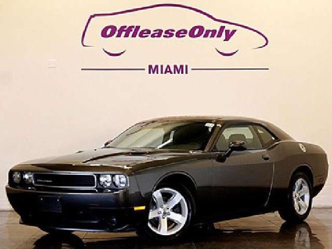 2013 dodge challenger sxt coupe in miami, fl