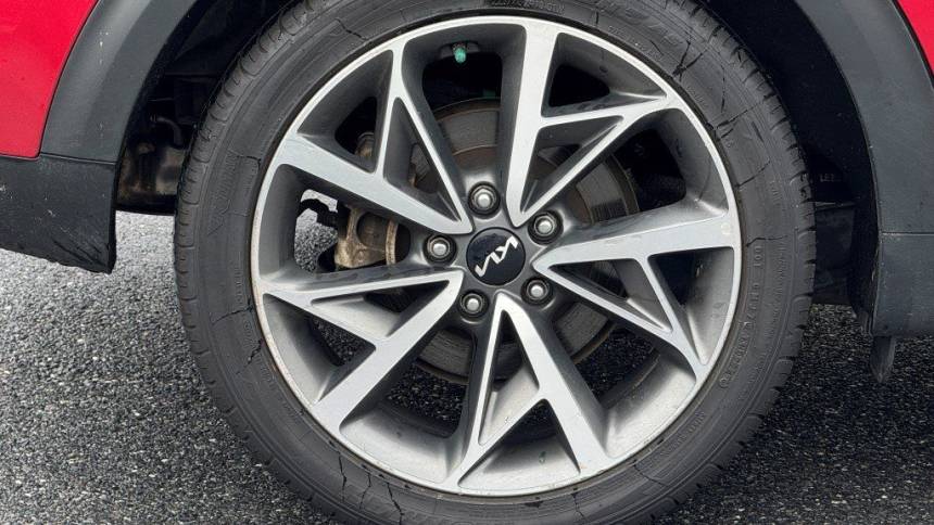 2022 kia niro touring special edition