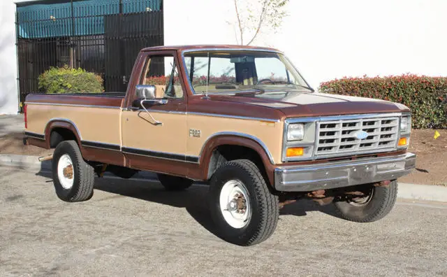 california original, 1984 f-250 4x4 7.5 lt 460, 4 spd, 100% rust free,no reserve