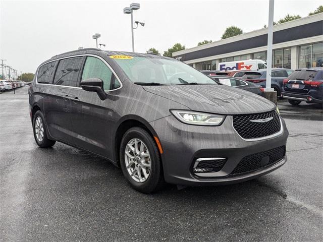 2022 chrysler pacifica touring-l