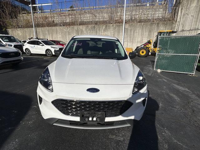 2022 ford escape s
