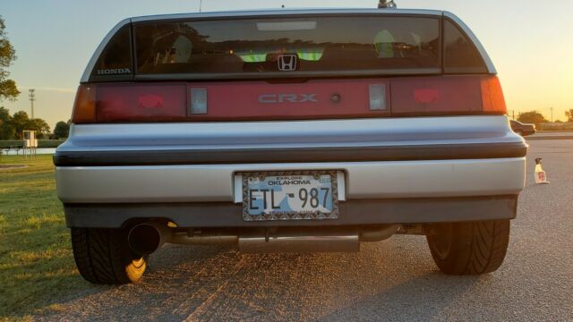 '89 crx super clean runs great many new parts 30mpg family owned since new