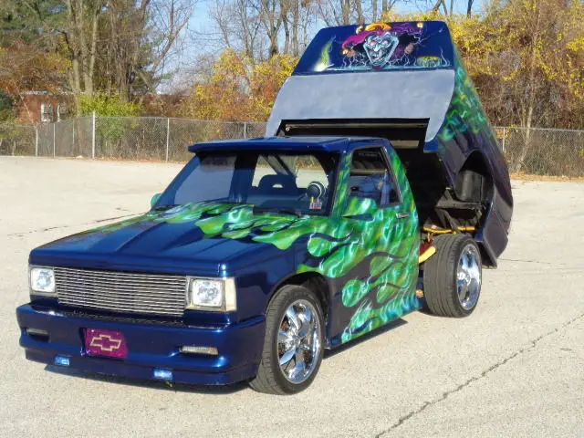 1988 chevrolet s-10 custom show car 1 of a kind over 30k invested 5spd