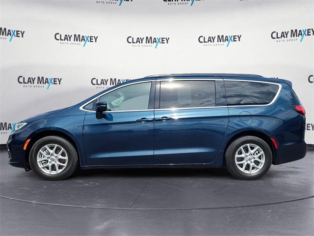 2022 chrysler pacifica touring l