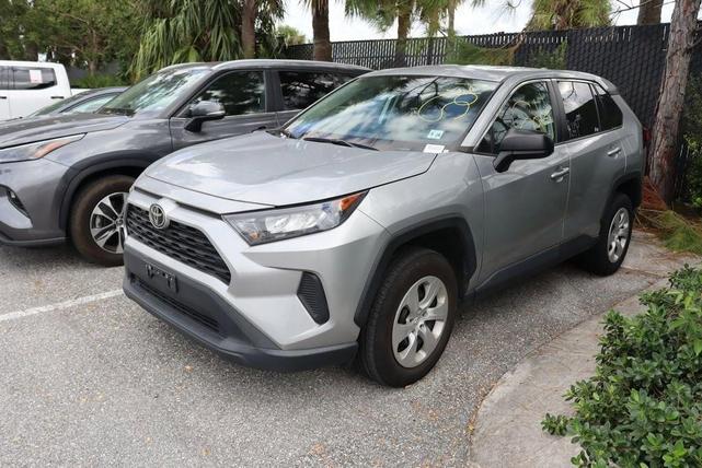 2022 toyota rav4 le