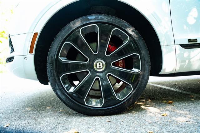 2020 bentley bentayga v8