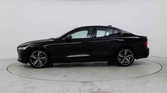 2022 Volvo S60