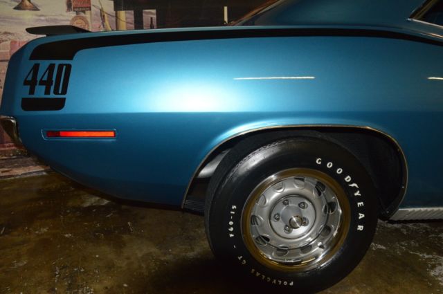 plymouth cuda 440 with factory ac 1 of 1 with these options