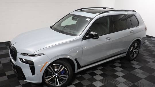 2025 BMW X7