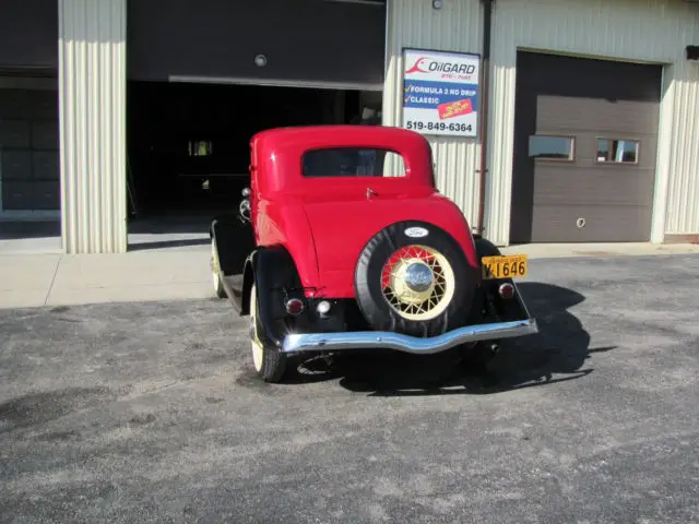 1933 ford 3 window deluxe coupe