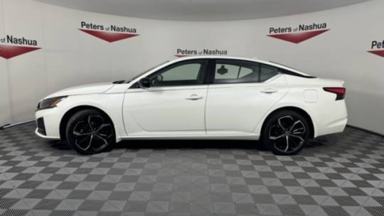 2023 Nissan Altima