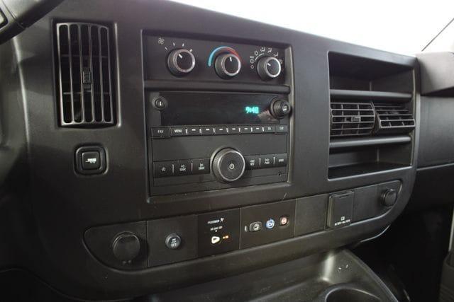 2021 chevrolet express 3500 ls