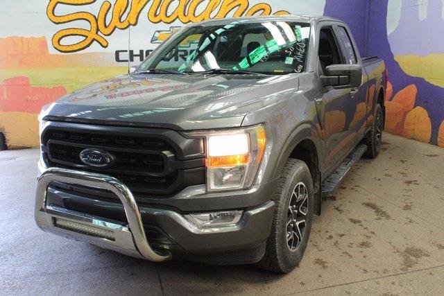 2021 ford f-150 xlt
