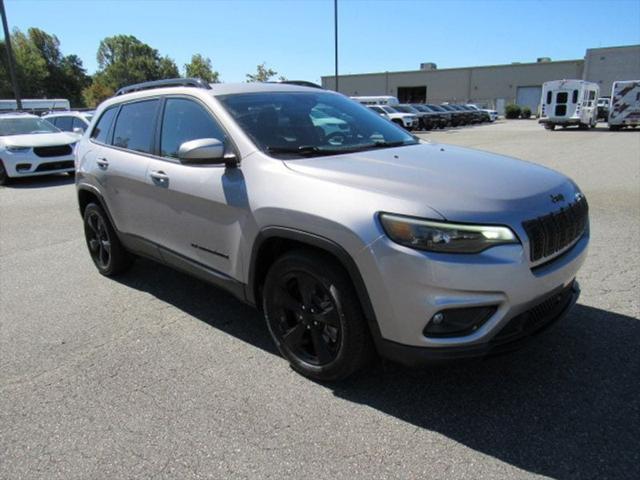 2021 jeep cherokee altitude fwd