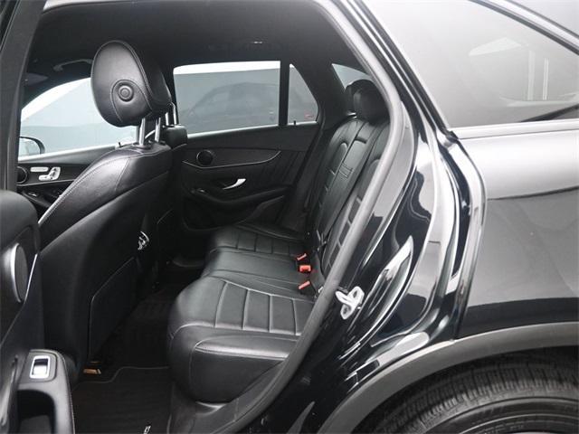 2022 mercedes-benz glc 300 base 4matic