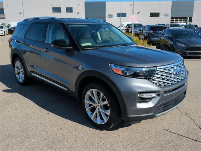 2022 ford explorer platinum