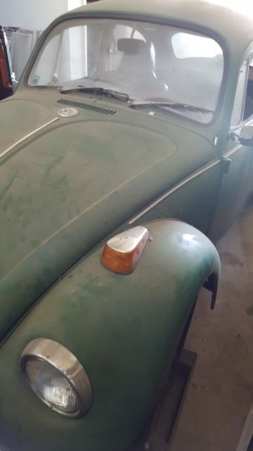 1971 green vw super beetle