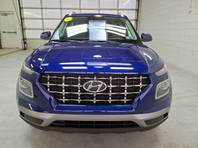 2022 hyundai venue sel
