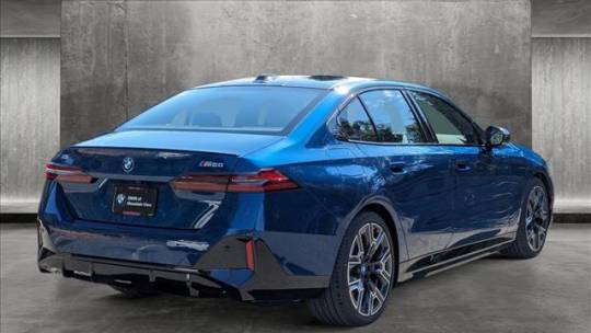 2024 BMW i5