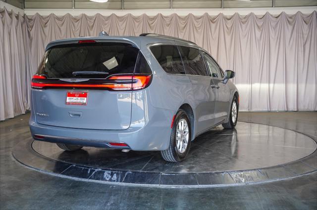 2022 chrysler pacifica touring l