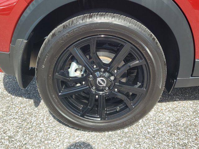 2022 nissan kicks sr
