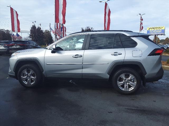 2022 toyota rav4 xle