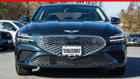 2023 Genesis G70
