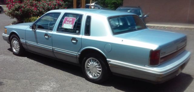 1992 lincoln town car cartier w/p71 brake/suspension/audio upgrades
