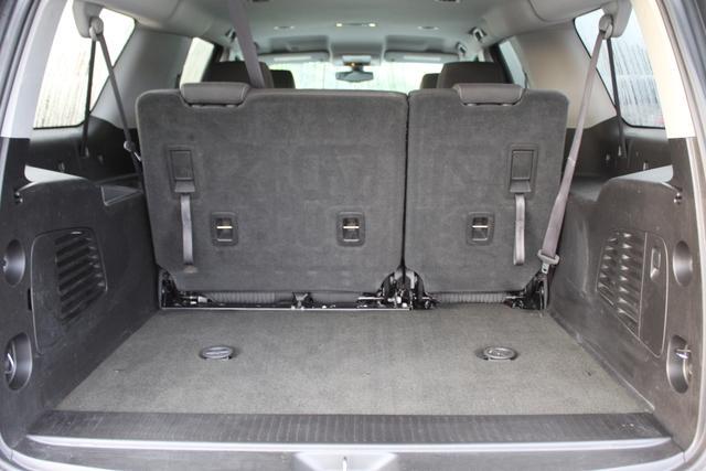 2016 chevrolet suburban ls