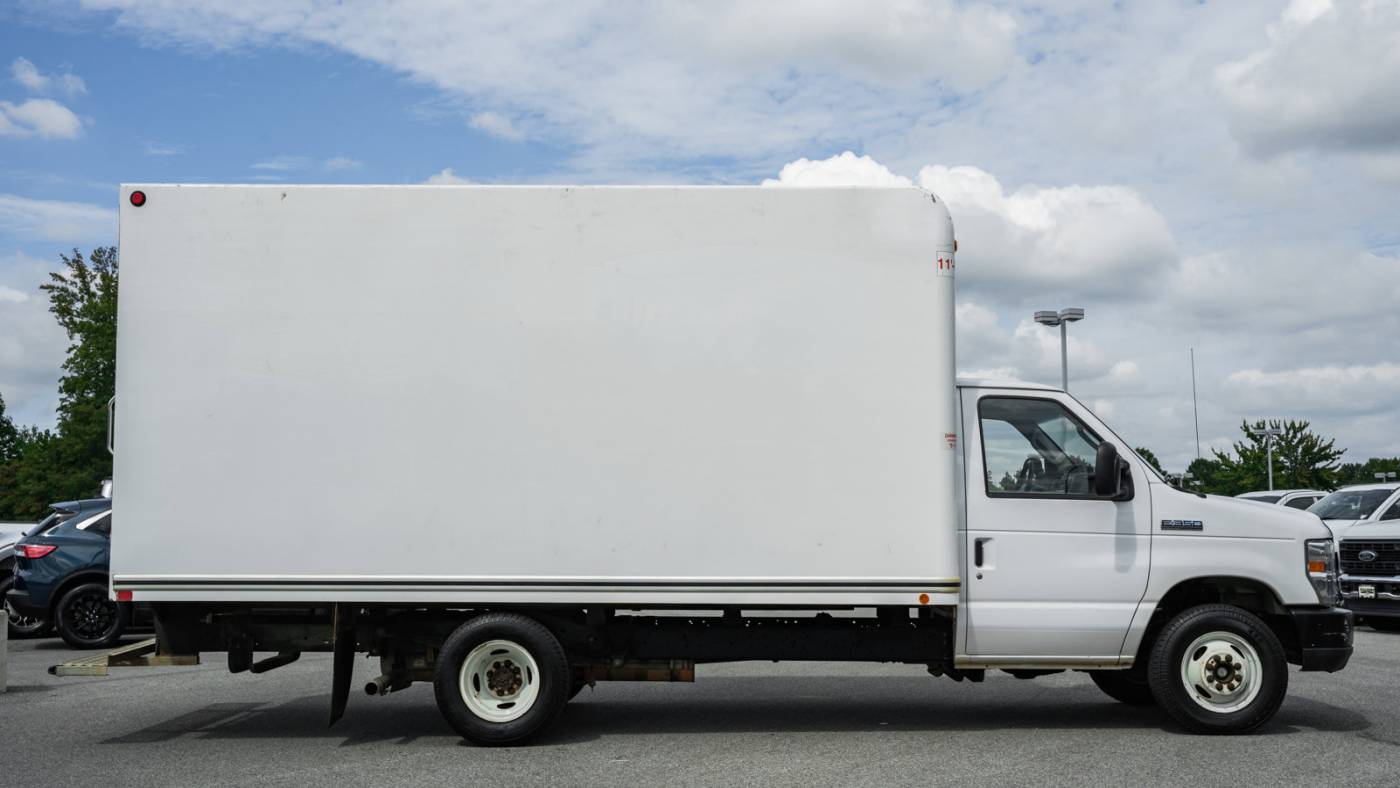 2019 ford e-series e-350 sd