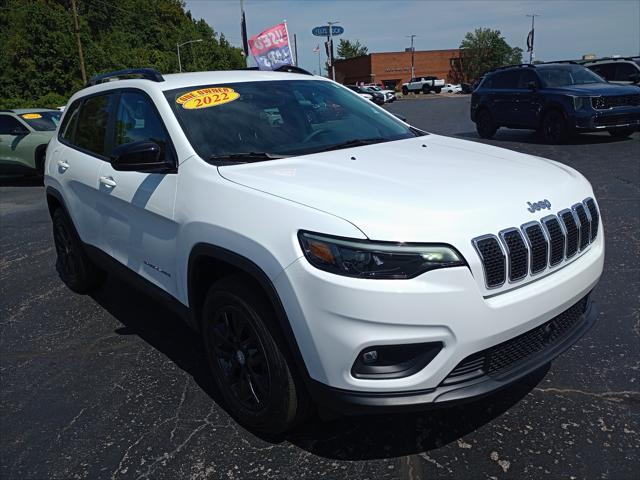 2022 jeep cherokee latitude lux