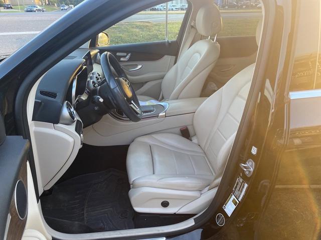 2020 mercedes-benz glc 300 base