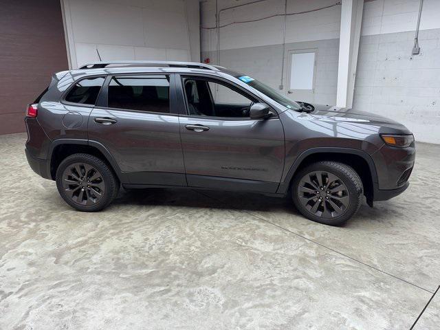 2021 jeep cherokee latitude lux