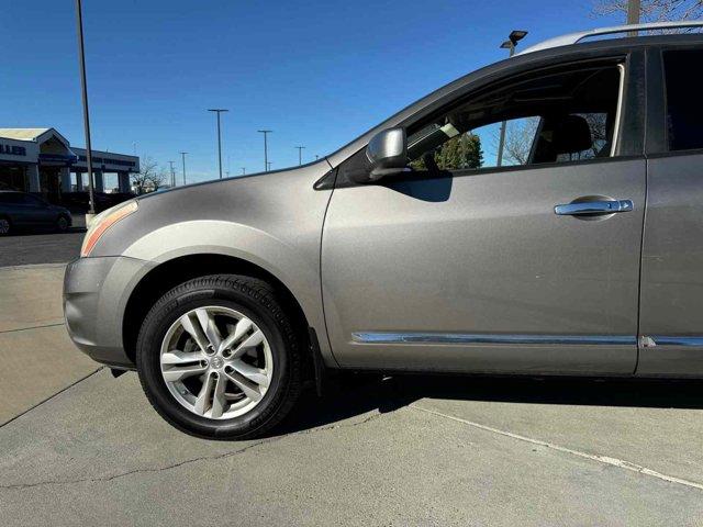 2013 nissan rogue sv