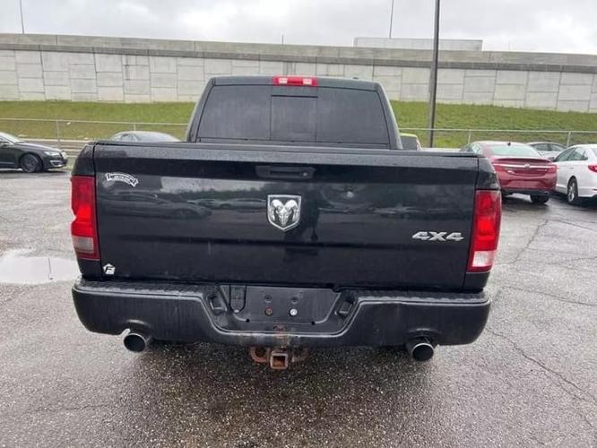2011 ram 1500 crew cab st pickup 4d 5 1/2 ft in akron, ohio