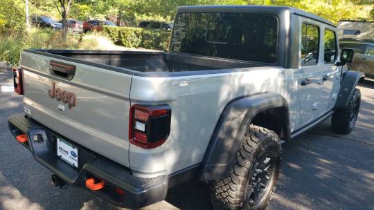 2023 Jeep Gladiator