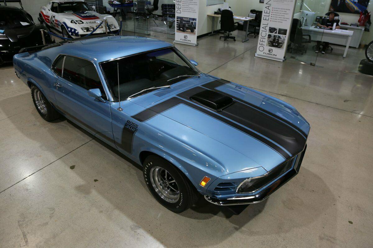 1970 ford mustang 302 v8 fastback