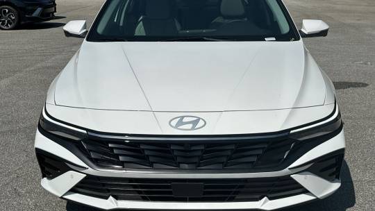 2024 Hyundai Elantra