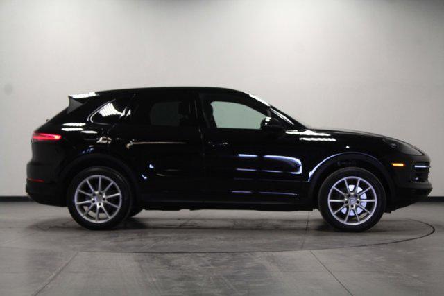 2020 porsche cayenne base