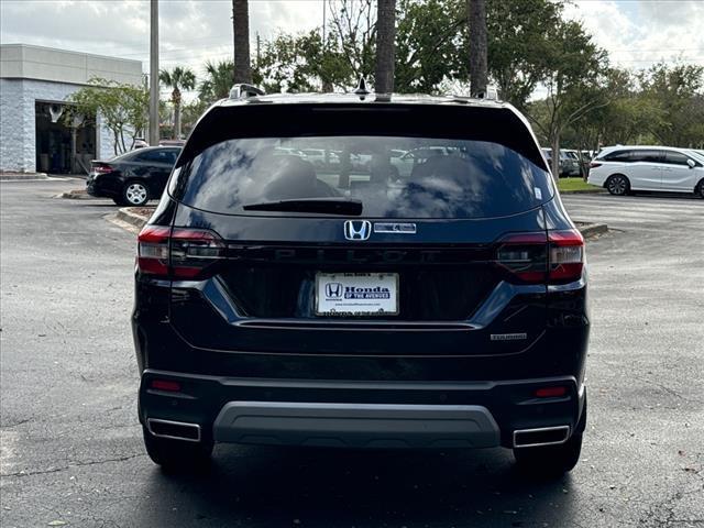 2025 honda pilot touring 8-passenger
