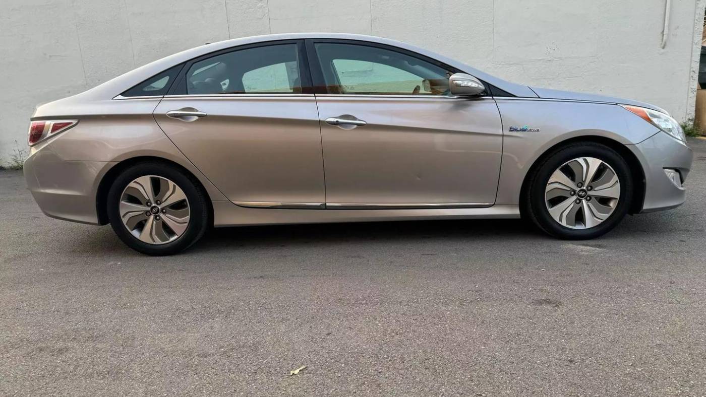 2013 hyundai sonata hybrid limited