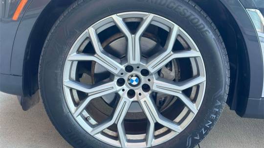 2022 BMW X7