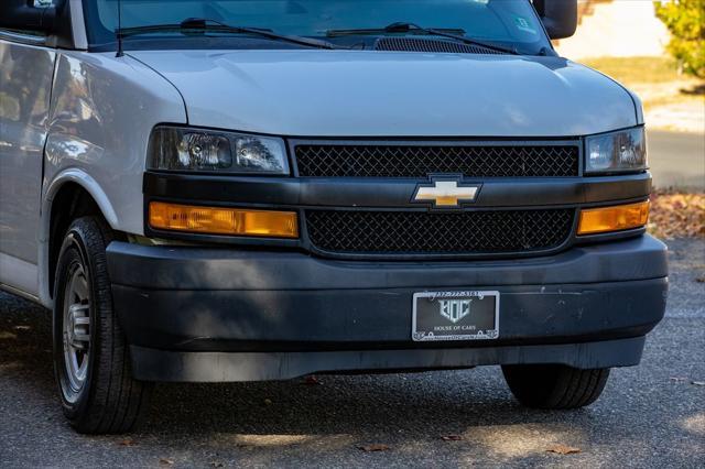 2018 chevrolet express 2500 work van