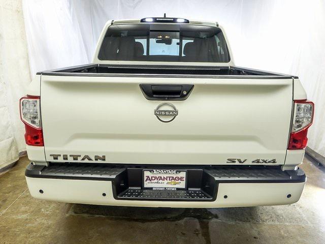 2023 nissan titan sv