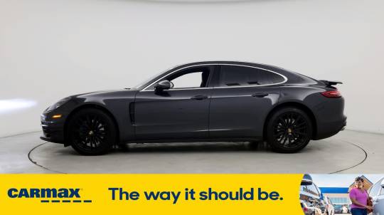 2018 Porsche Panamera