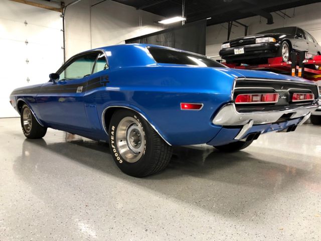 1971 dodge challenger r/t 440 six pack - pistol grip 4 speed (originally 383)