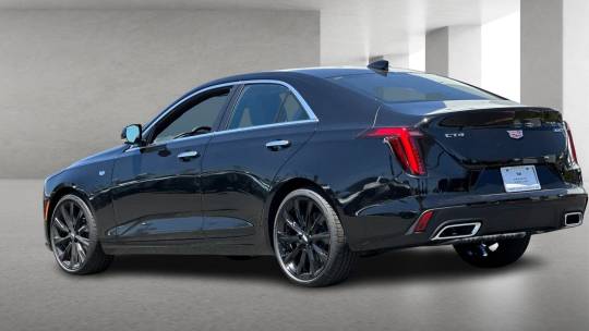 2024 Cadillac CT4