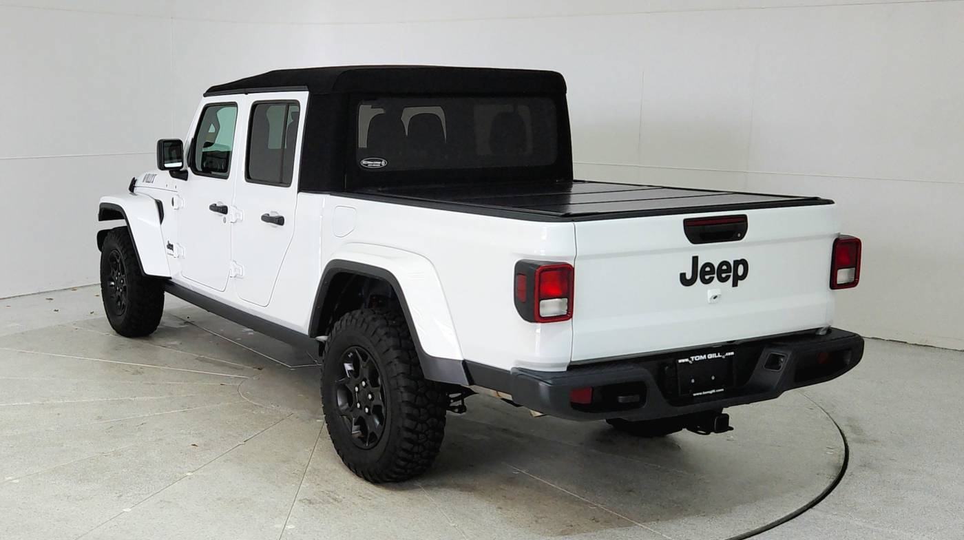 2023 jeep gladiator willys
