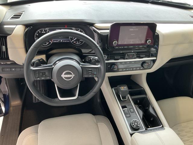 2022 nissan pathfinder sv 4wd