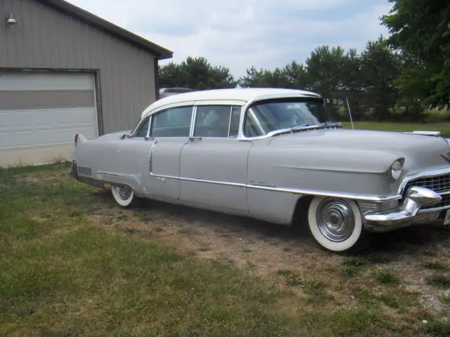 1955 cadillac fleetwood 60 series
